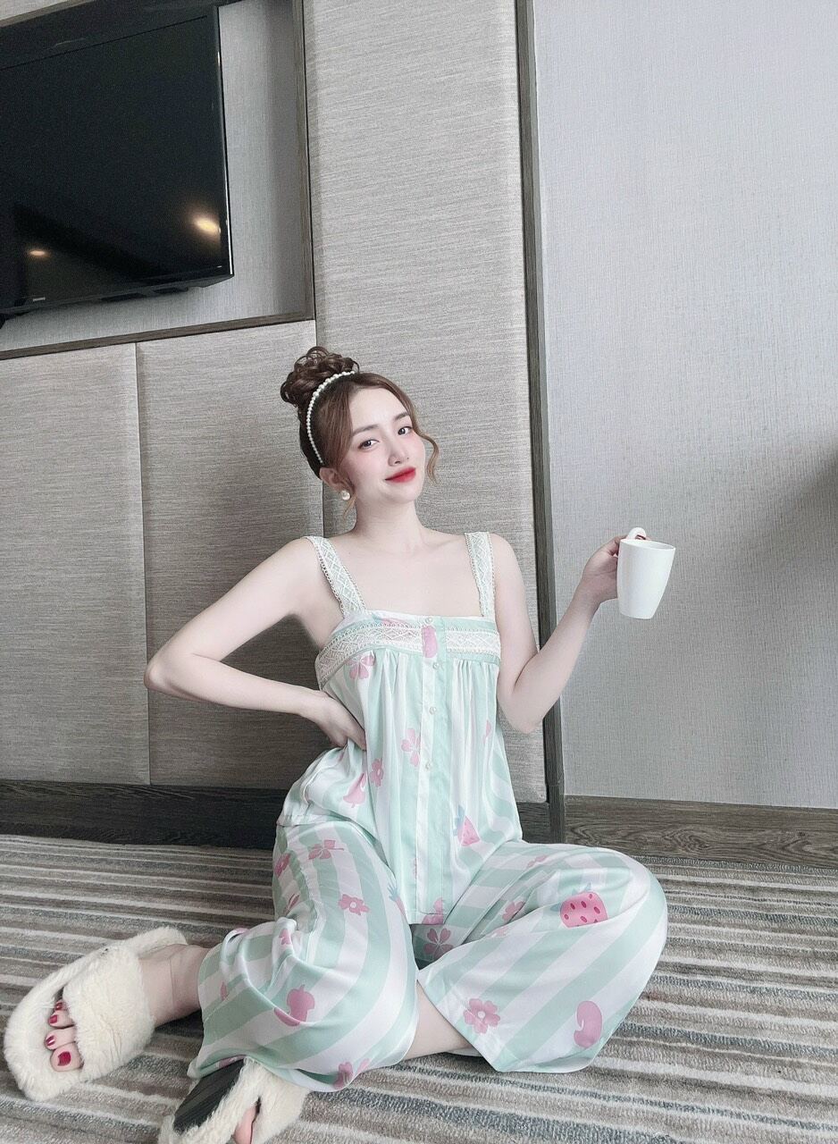 Bộ lụa mặc nhà siêu xinh