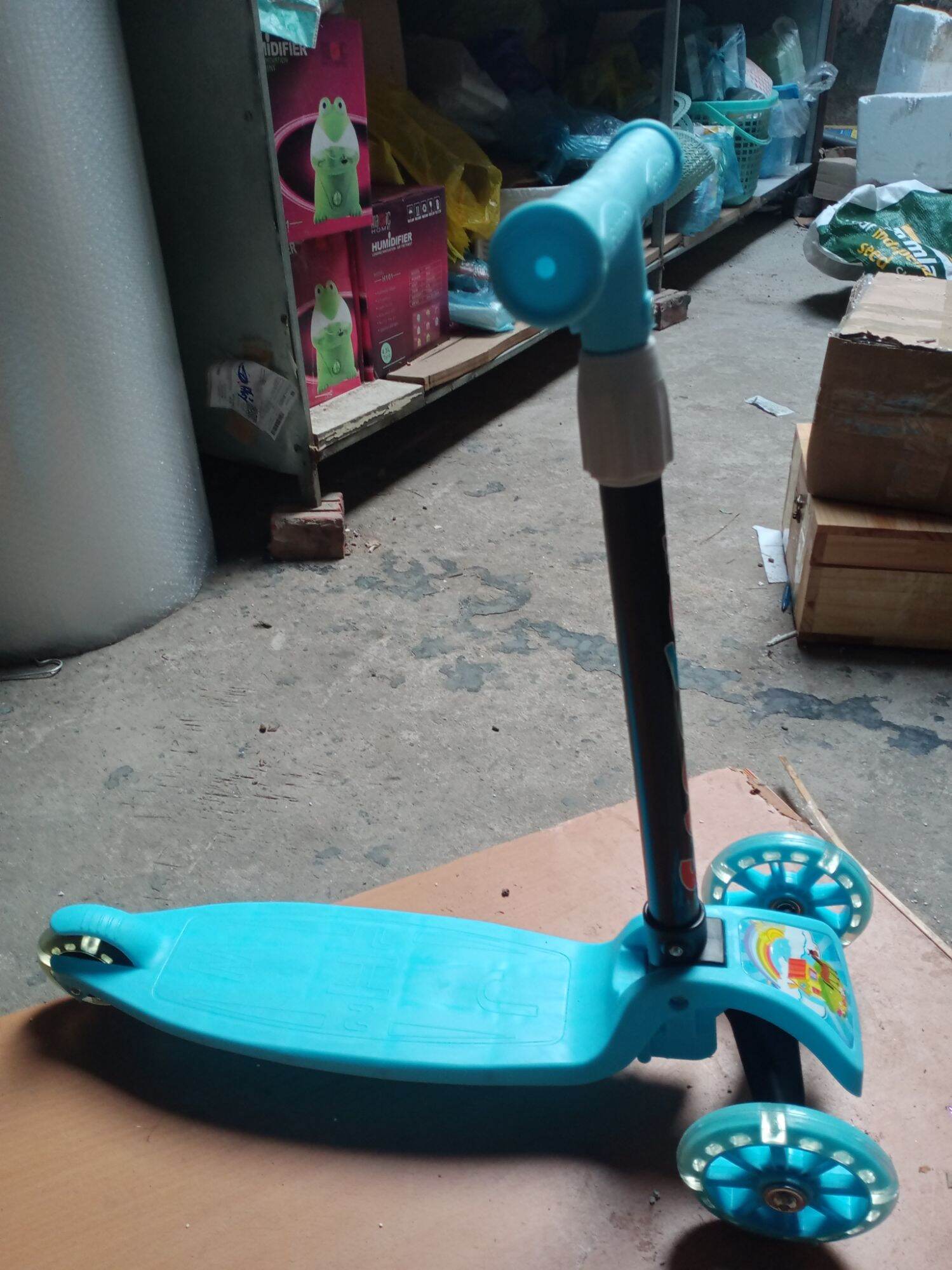 XE TRƯỢT SCOOTER CHO BÉ
