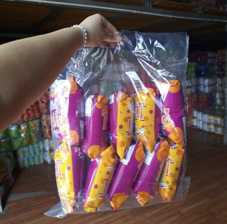 Bịch 10 gói snack phomat miếng Oishi 16g