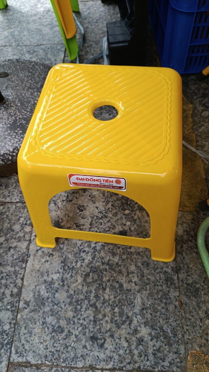 Ghế lùn kiểu Đại Đồng Tiến