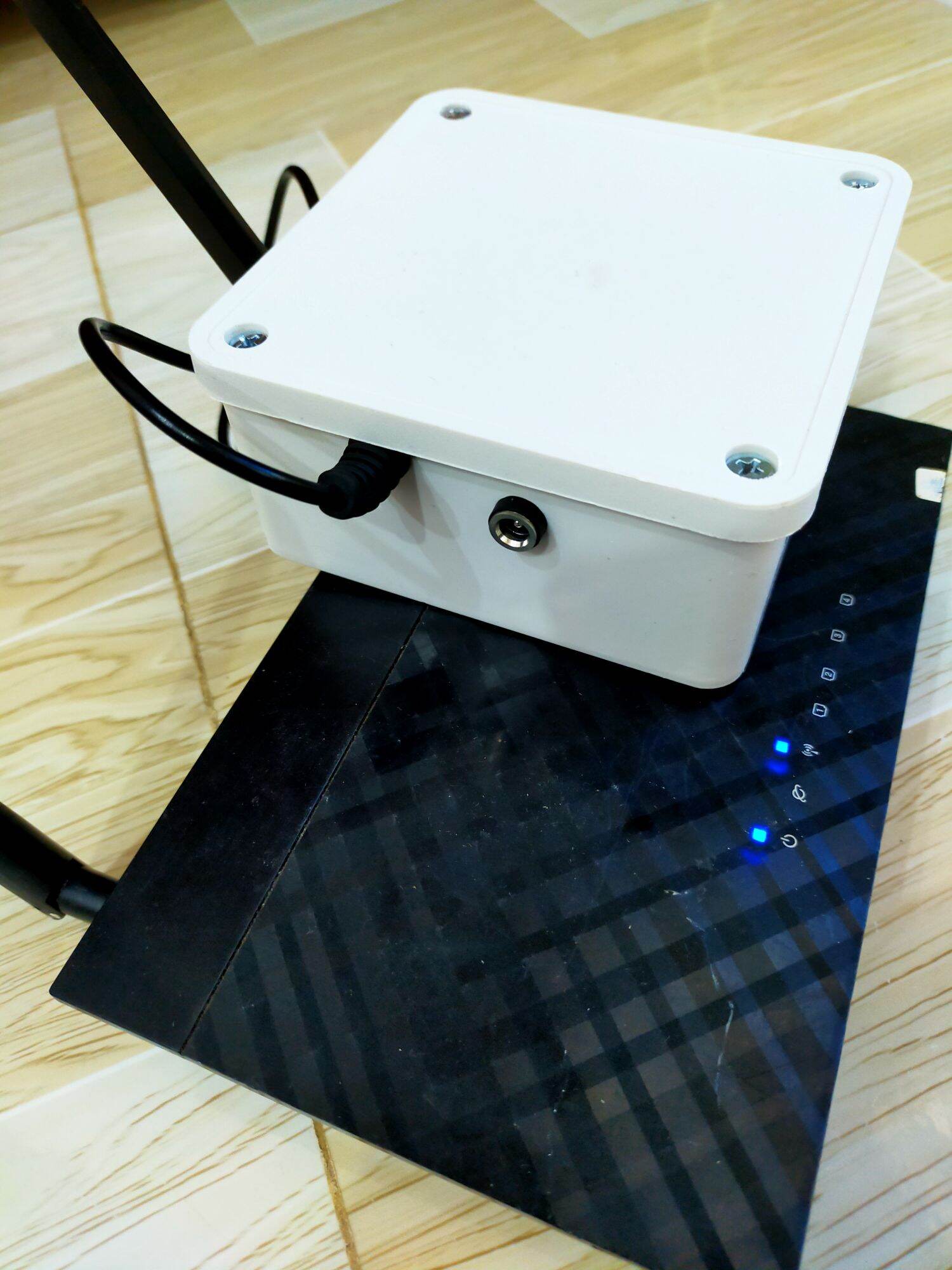 Pin cho modem wifi + adapter