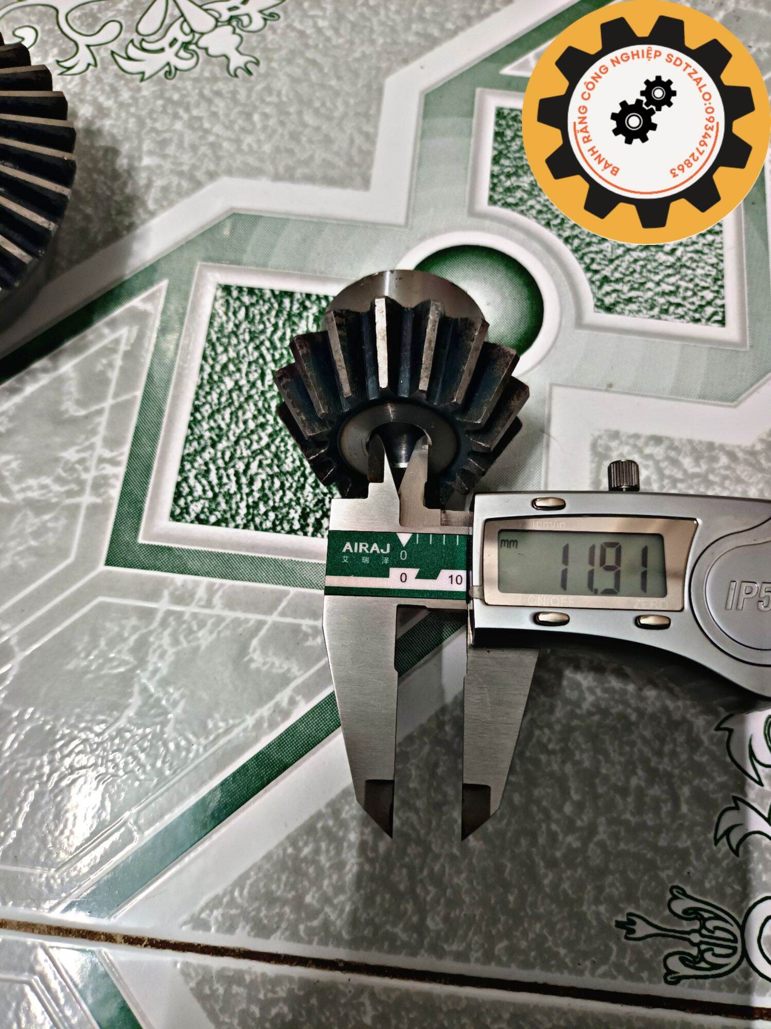 Bộ bánh răng côn thẳng Z16/32 M3 tỉ lệ 1:2 (1 Bộ gồm 2 bánh răng côn)