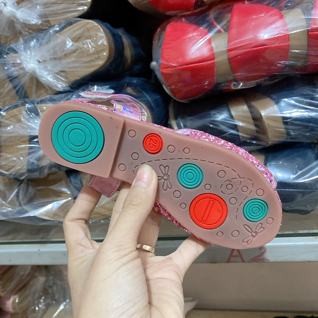 Giầy Bệt Đế Mềm Bé Gái Siêu Xinh