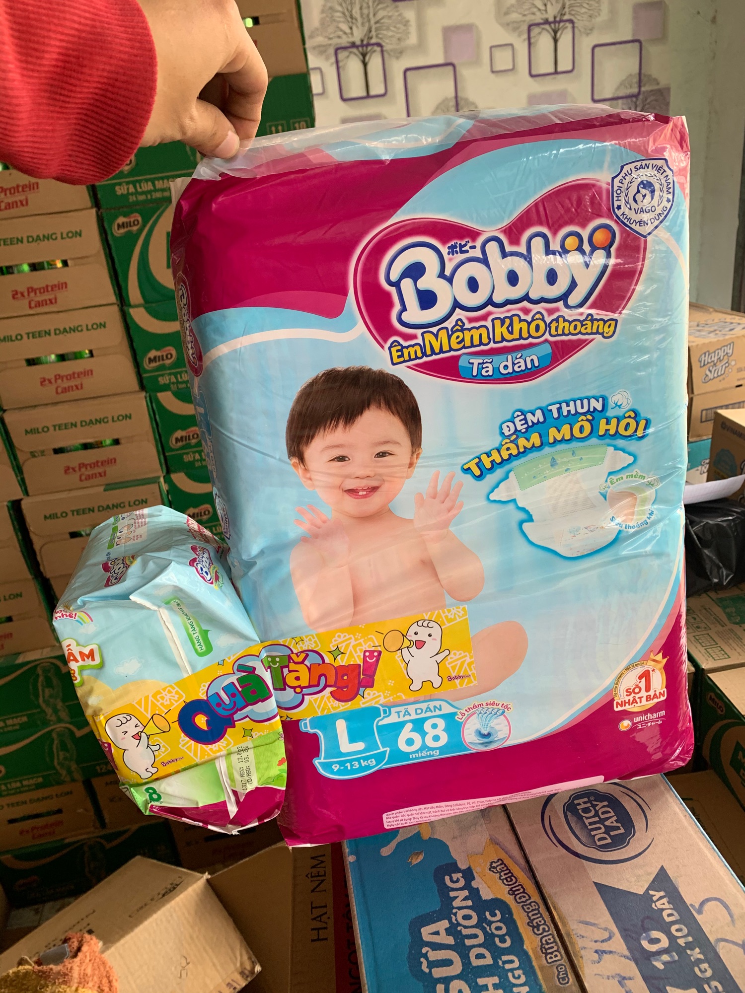 Bỉm - tã dán bobby size l 68 miếng tặng thêm 8 miếngdate 2025