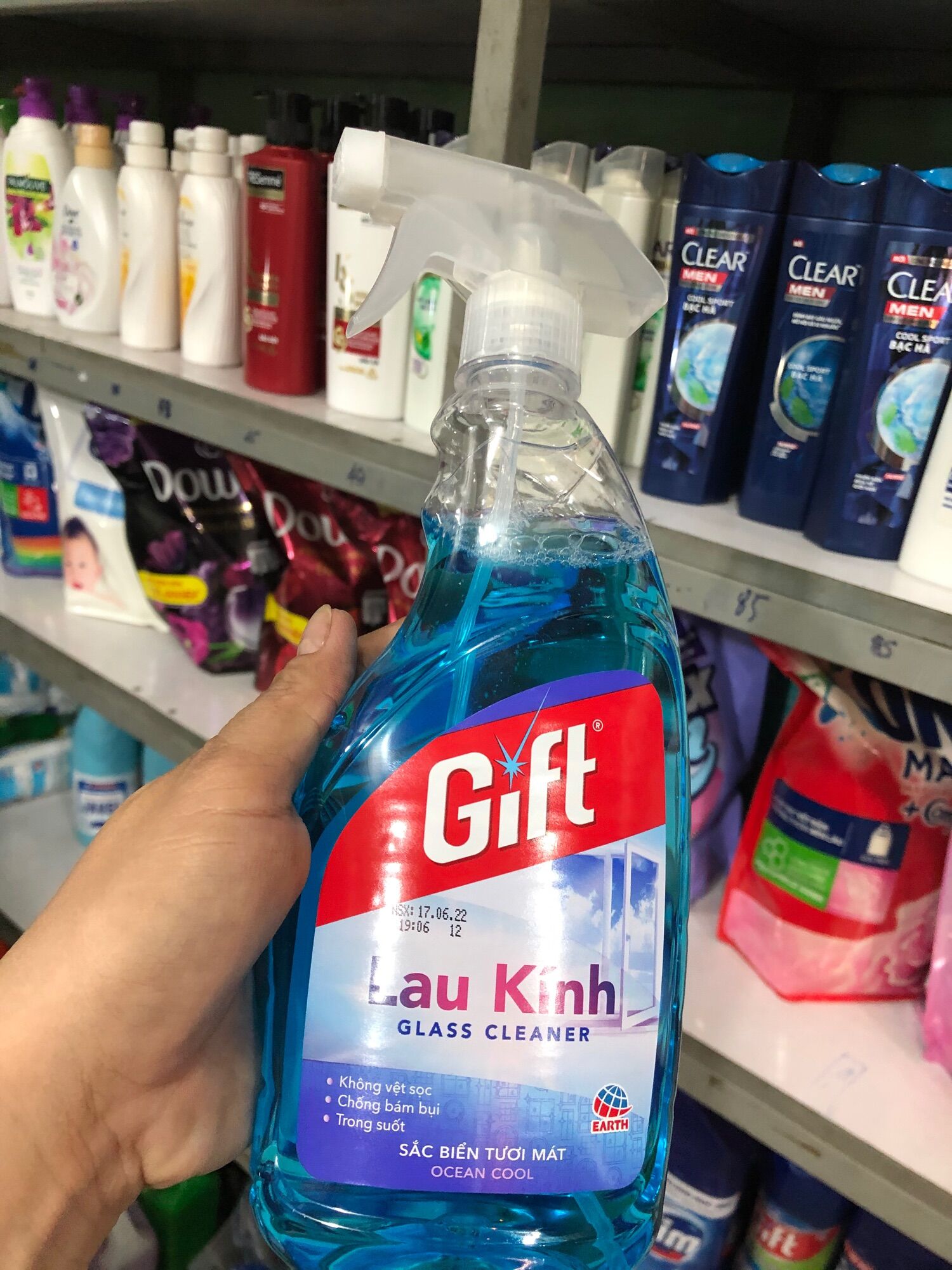 Combo 2 chai Nước lau kính siêu sạch Gift chai 580ml