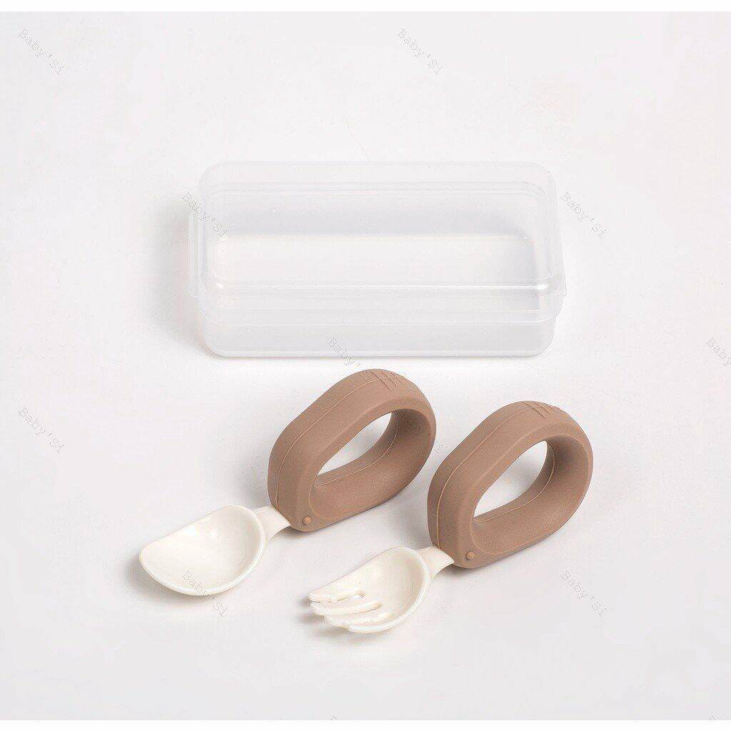 Bộ thìa nĩa cán tròn silicon cho bé tập ăn dặm .Thương hiệu baby'si cao cấp