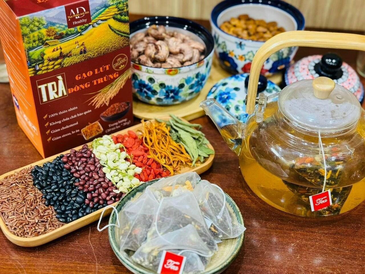 Trà gạo lứt đông trùng hộp 400 gram