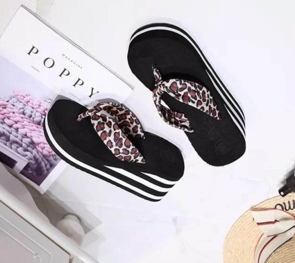 Dép kẹp xốp quai beo đế sọc 7f