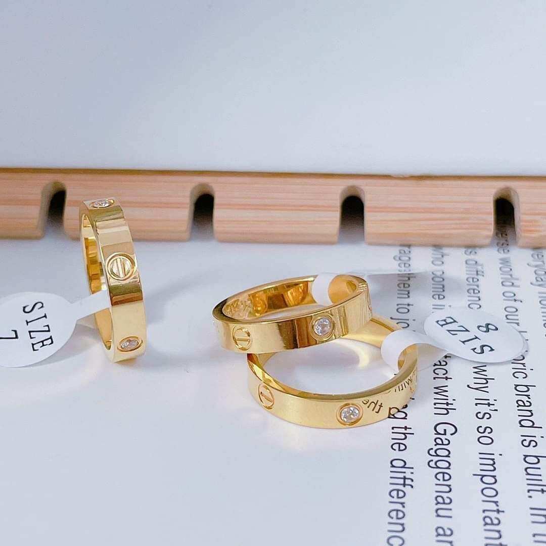 Nhẫn titan thương hiêụ