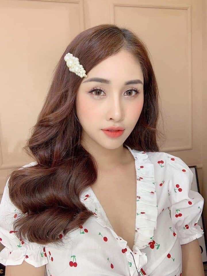 Kẹp tóc đính hạt cao cấp ( ngẩu nhiên 1 cái)