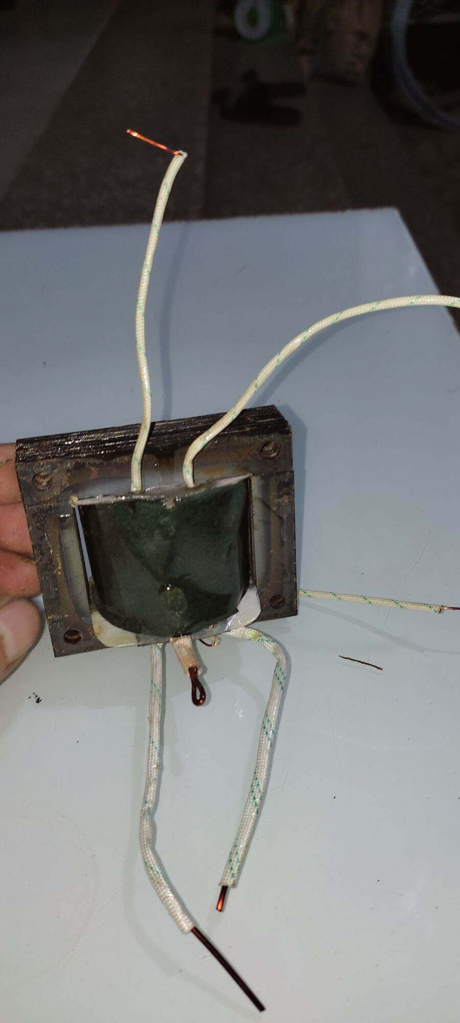 biến áp kích cơ 2 vế C chung E chung