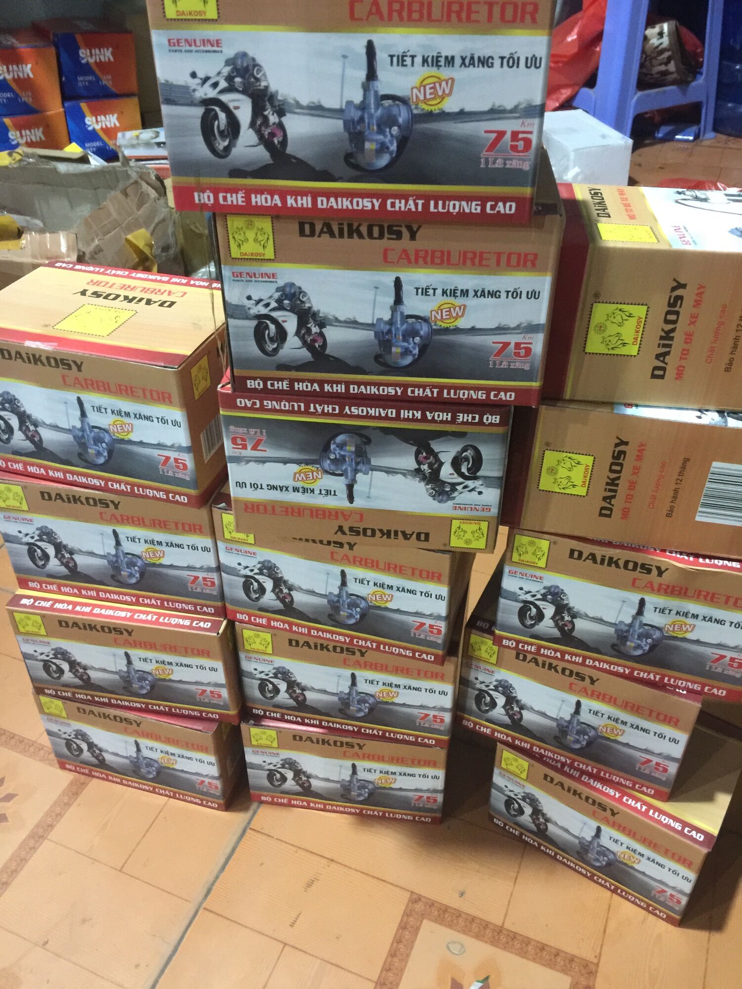 Chế hoà khí xe 81-82 Cup 75km/1 lít xăng