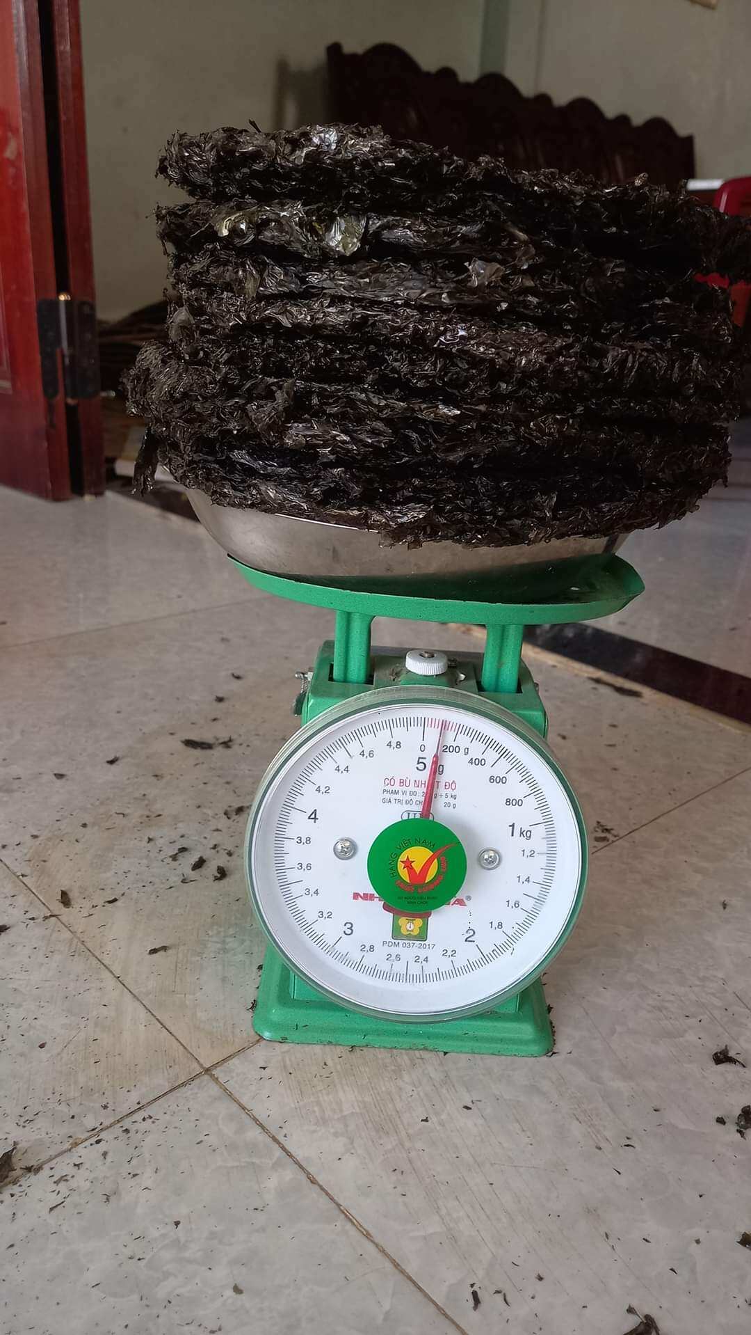 RONG MỨT BIỂN KHÔ ĐẶC SẢN QUY NHƠN ( TÚI 100G KHOẢNG 10 BÁNH)