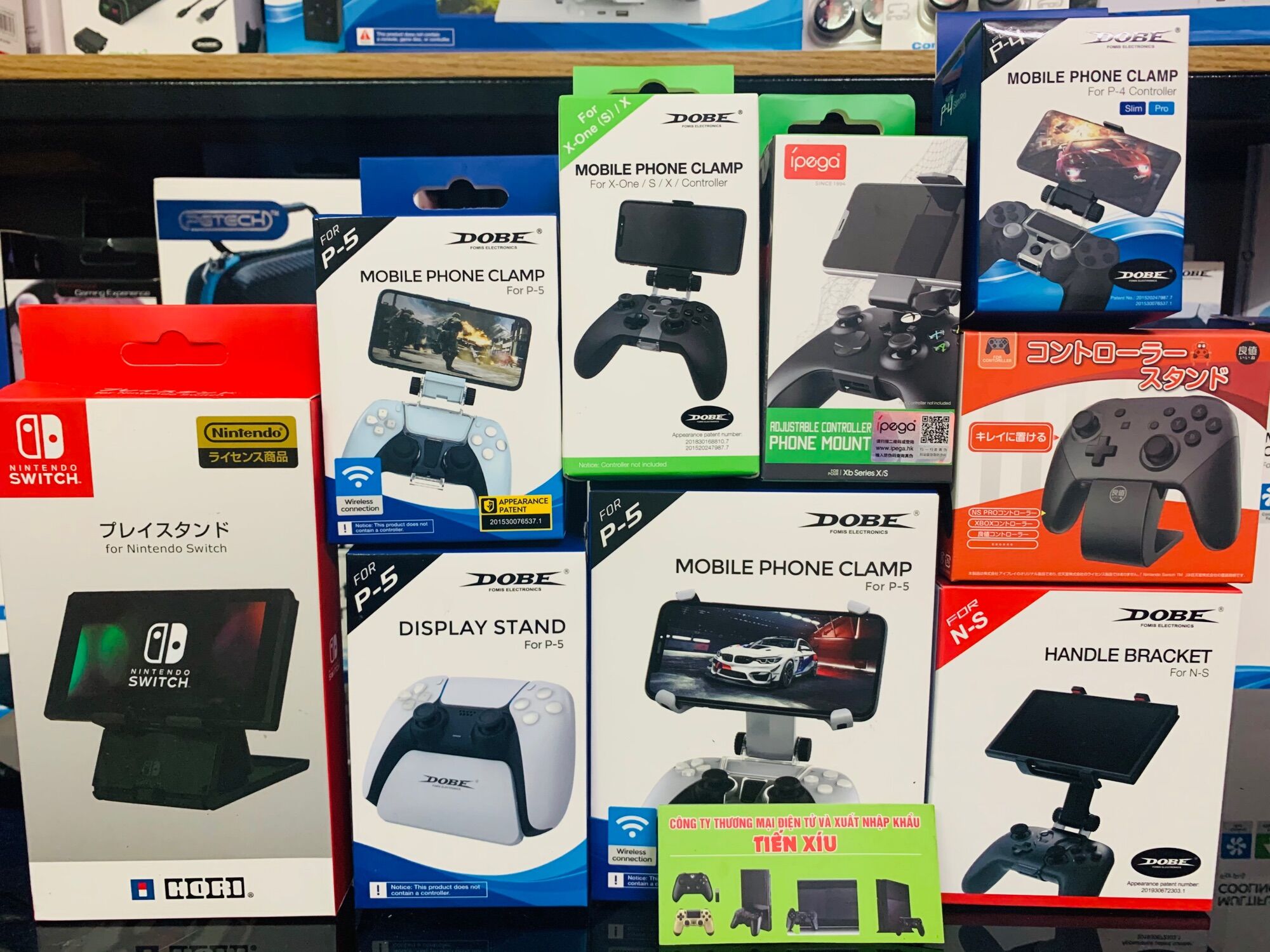 Kẹp tay cầm Ps5/Ps4/Xbox One với điện thoại giá đỡ tay cầm giá đỡ máy game điện thoại ps4 ps5 xboxone mobile clamp