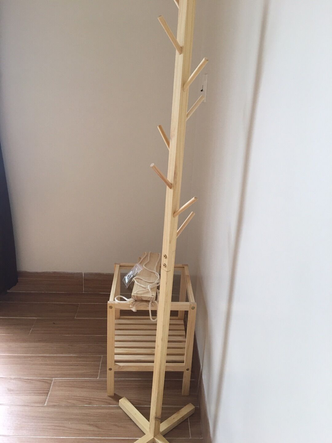 Cây treo quần áo ❤️freeship❤️giá treo quần áo đứng- gỗ thông- lắp ráp