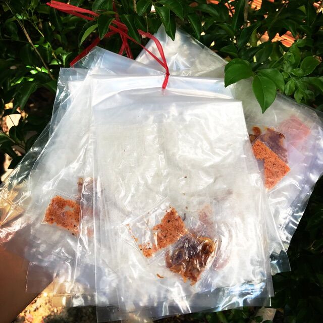 Combo 11 bịch bánh tráng cuốn hành phi, muối tây ninh - 1 xâu bánh tráng