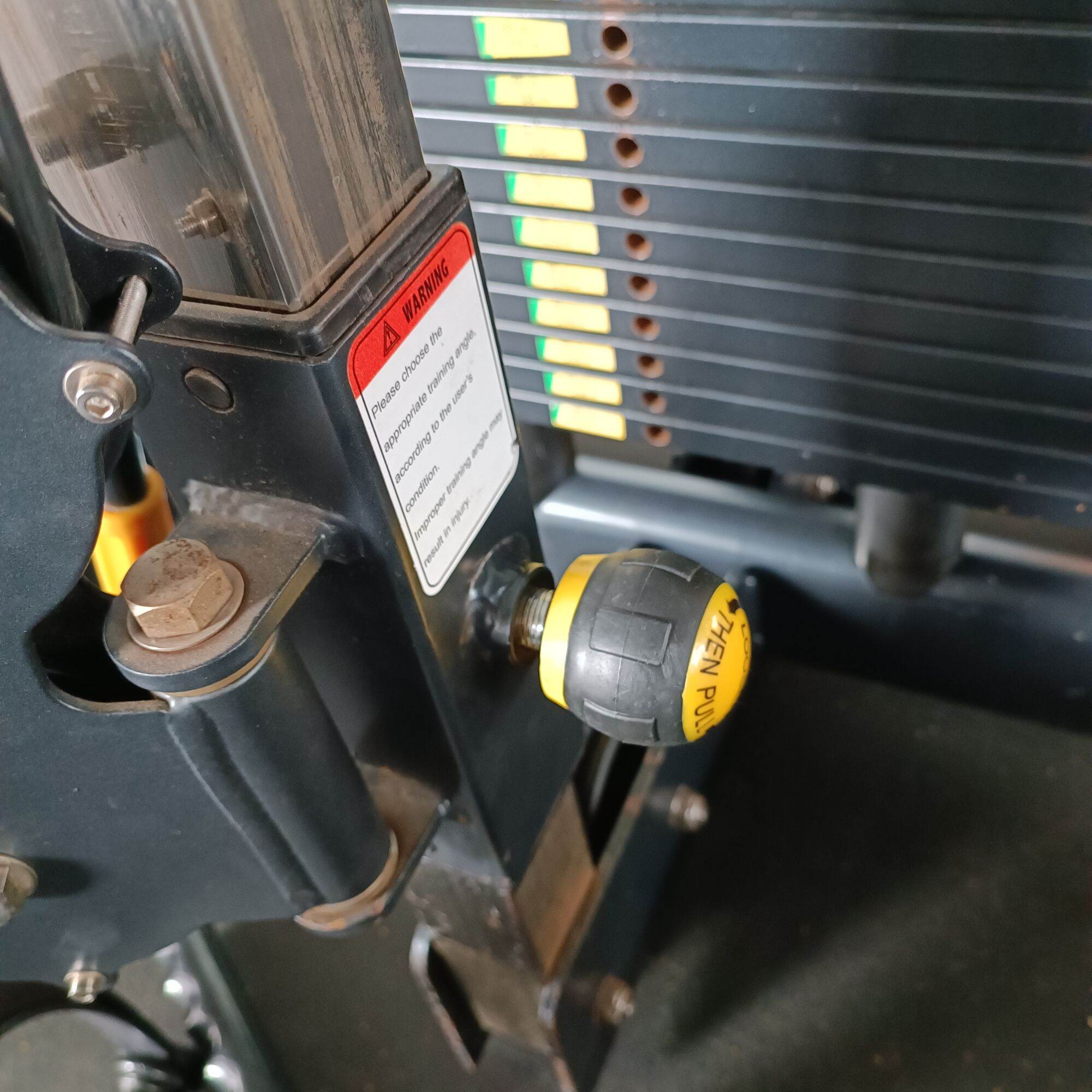 Chốt rút Loosen M16 cho máy gym