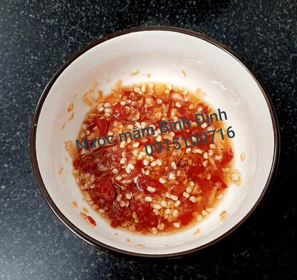Nước mắm cá cơm truyền thống Bình Định