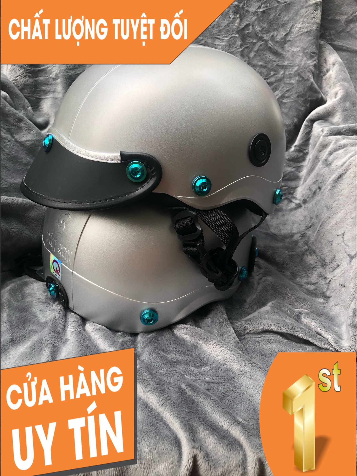 { Hot Trend } nón sơn gắn 7ốc titan { Đẳng Cấp }