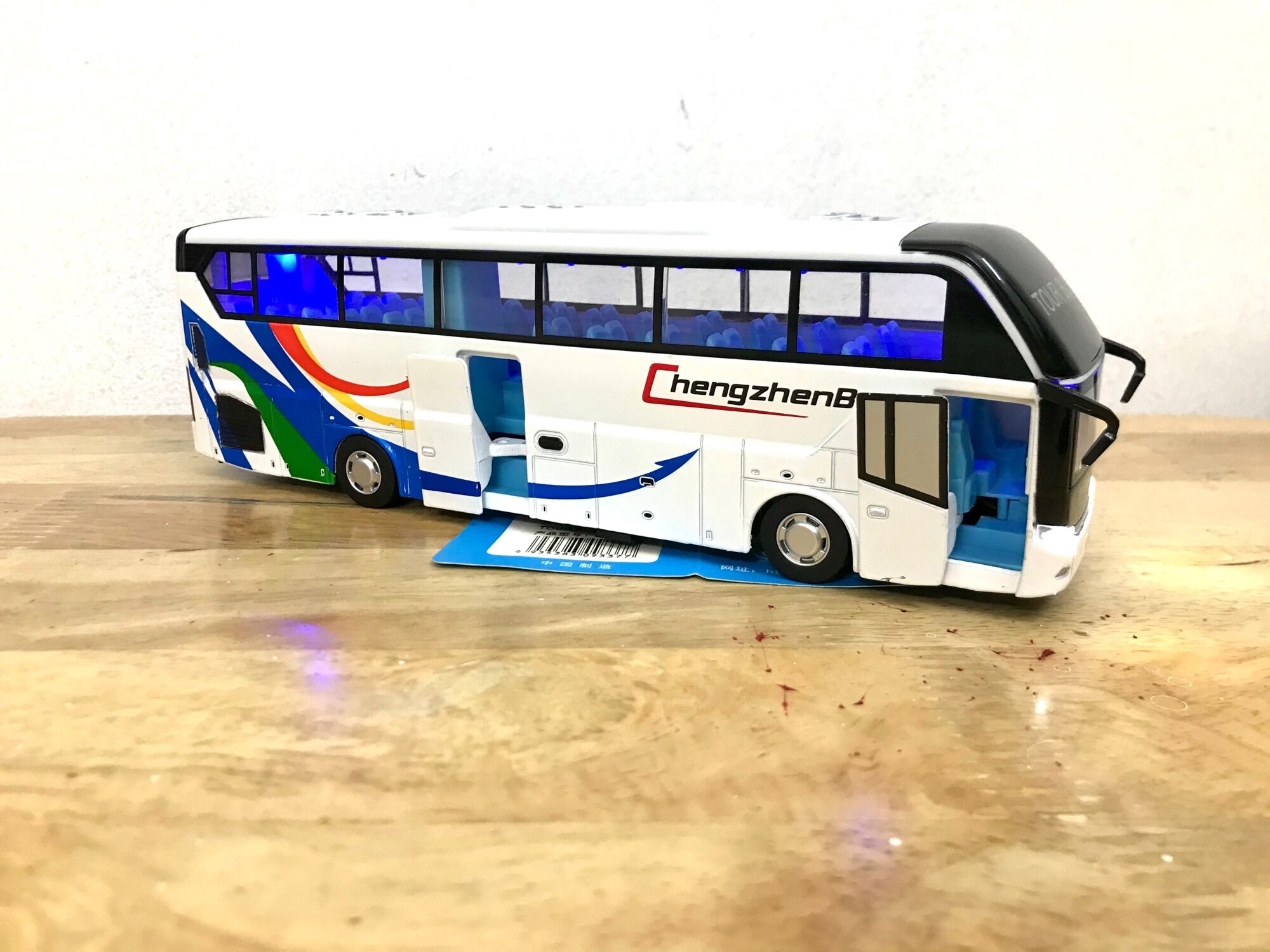 Mô hình bus yutong zk6138hp