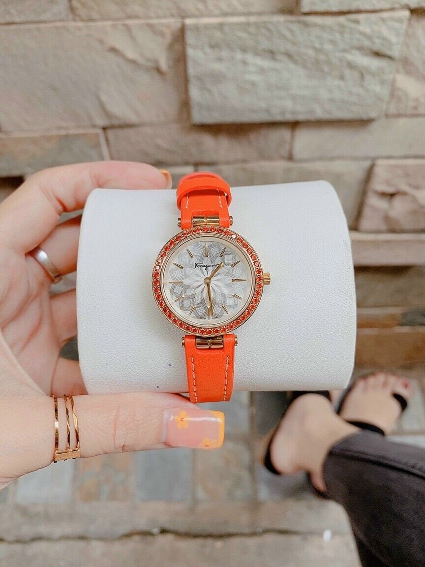 Đồng hồ nữ salvatore Ferragamo Fullbox hãng