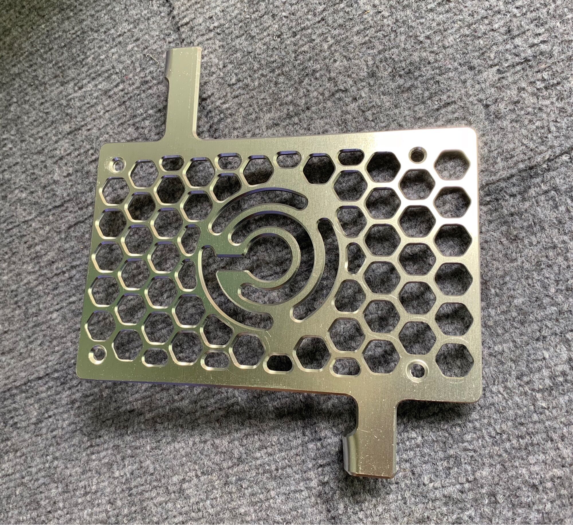 Che két nước Exciter 155 nhôm CNC