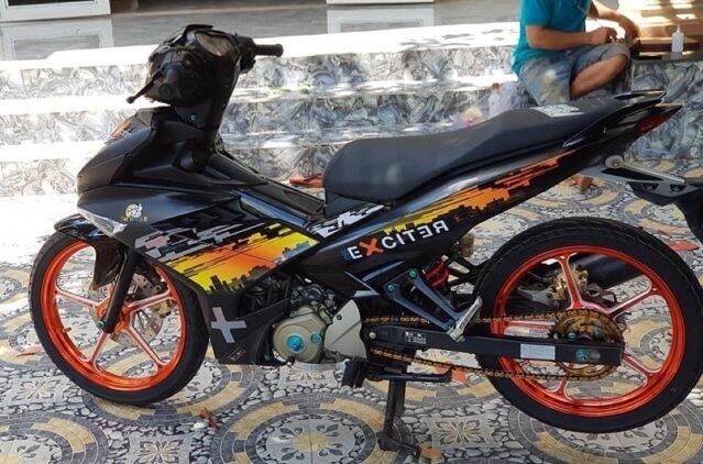 Tem rời exciter 150 đen thành phố