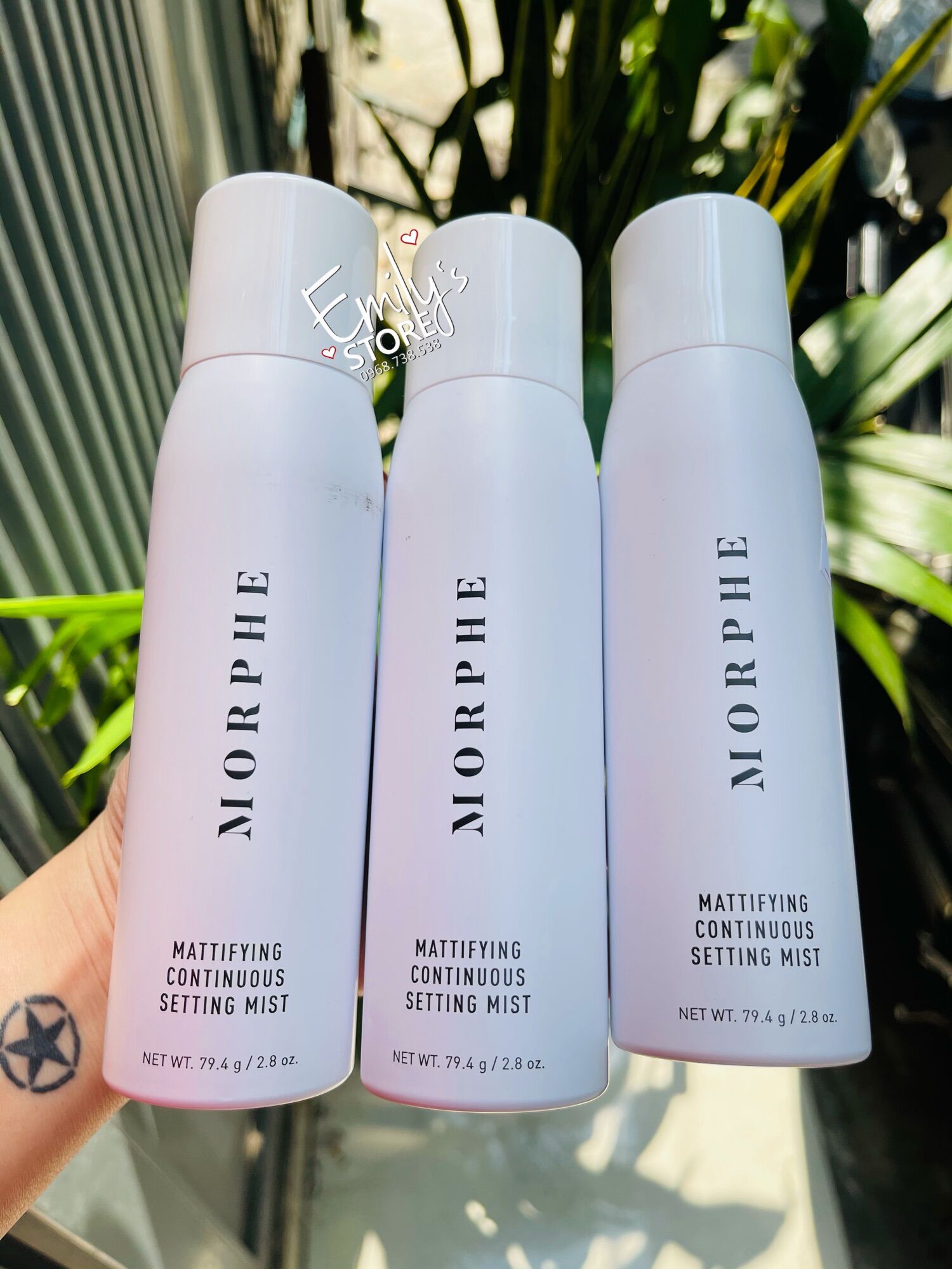 Xịt khoá makeup Morphe các dòng