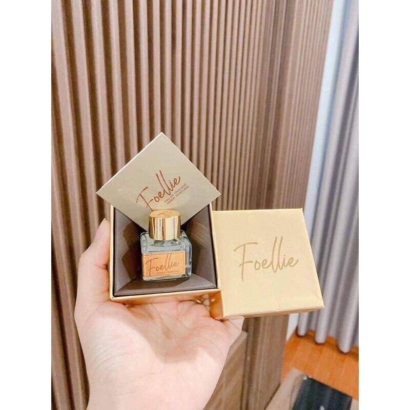 NƯỚC HOA VÙNG KÍN 𝘍𝘰𝘦𝘭𝘭𝘪𝘦 𝘷𝘢̀𝘯𝘨 𝐅𝐎𝐄𝐋𝐋𝐈𝐄 𝐄𝐀𝐔 𝐃𝐄 𝐂𝐇𝐎𝐂𝐎𝐋𝐀𝐓 💛