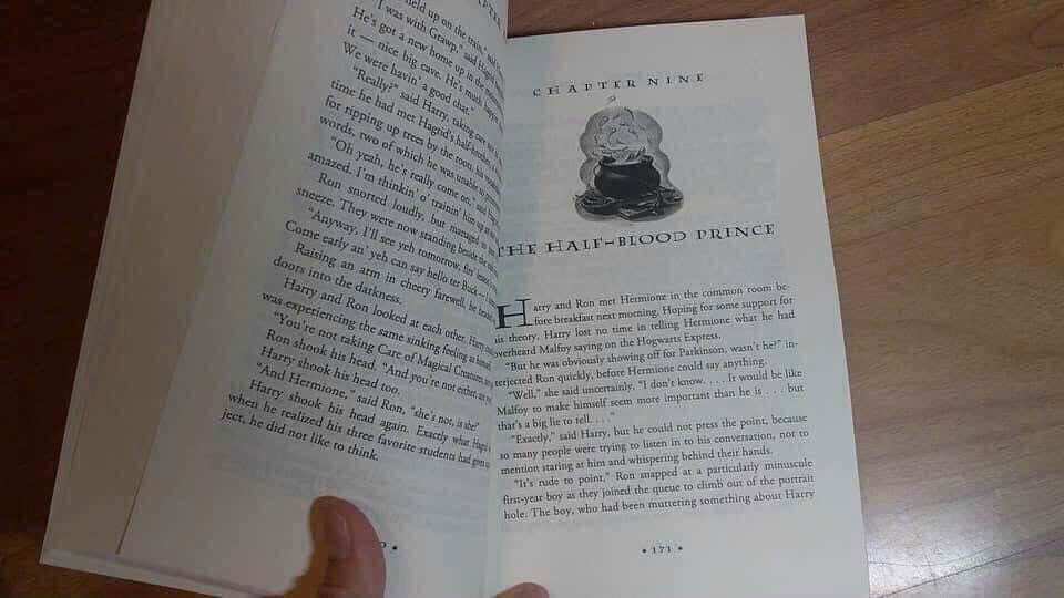 HARRY PORTER _ 8 quyển - Phiên bản Tiếng Anh!