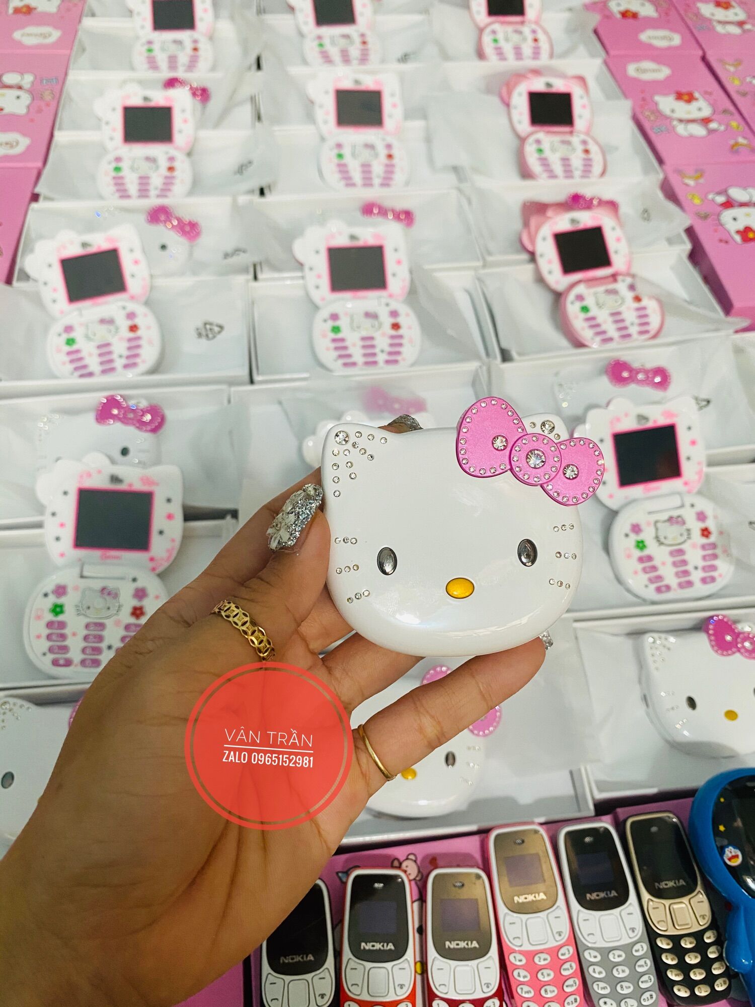Điện thoại hello kitty mini siêu nhỏ