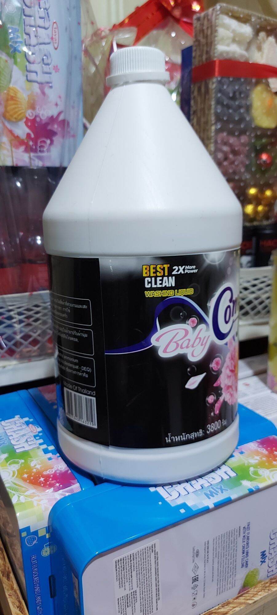Nước giặt xả comfor thái lan can 3,8 lít