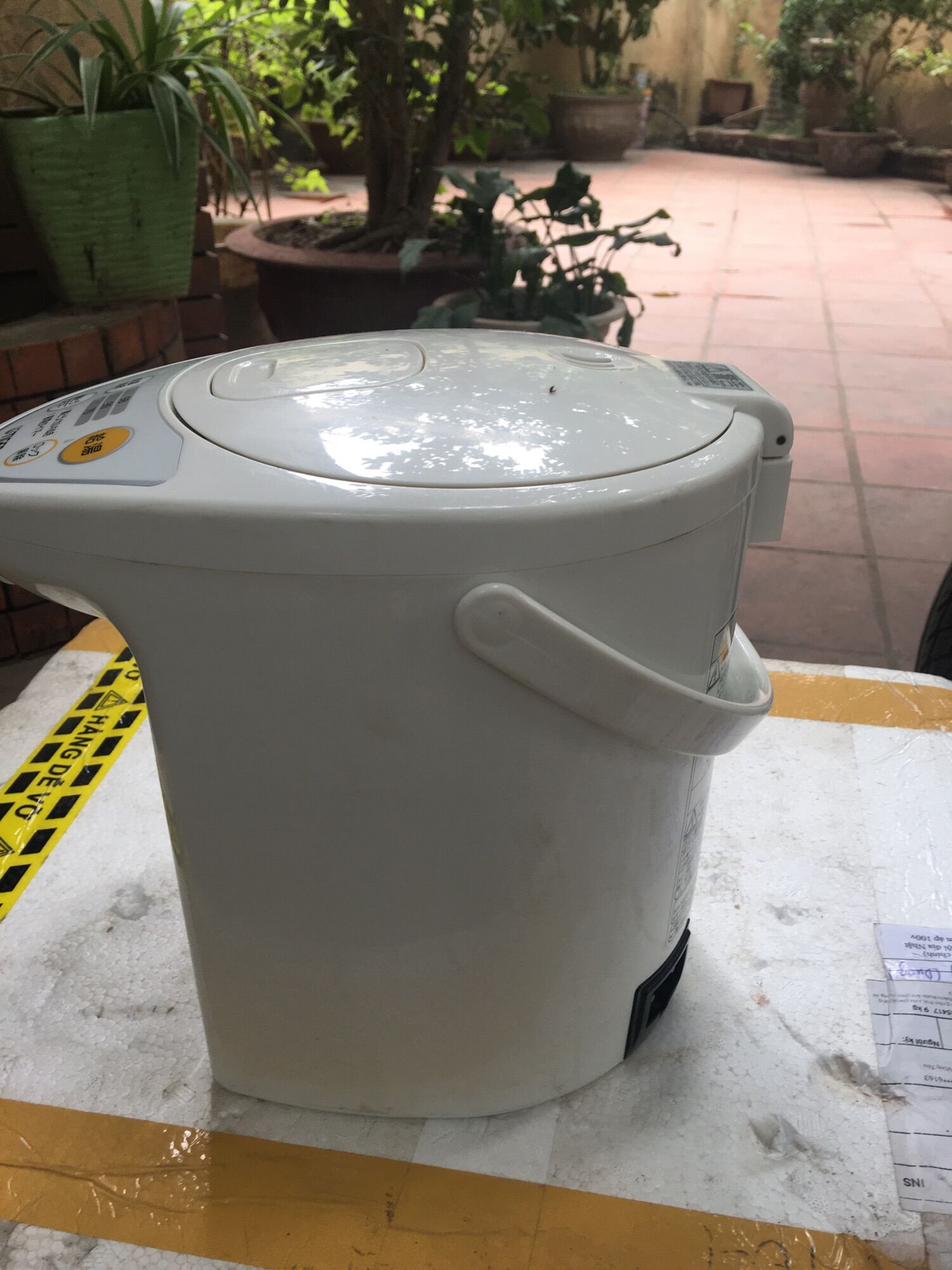 Bình thủy điện nội địa Nhật điện 100V