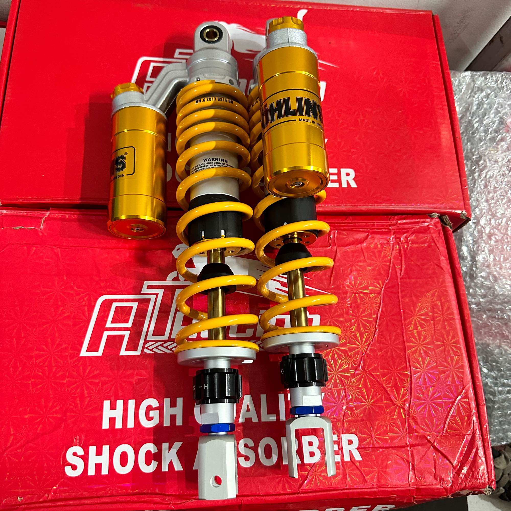 Phuộc sau ohlins bình dầu gắn Sh Việt Nam