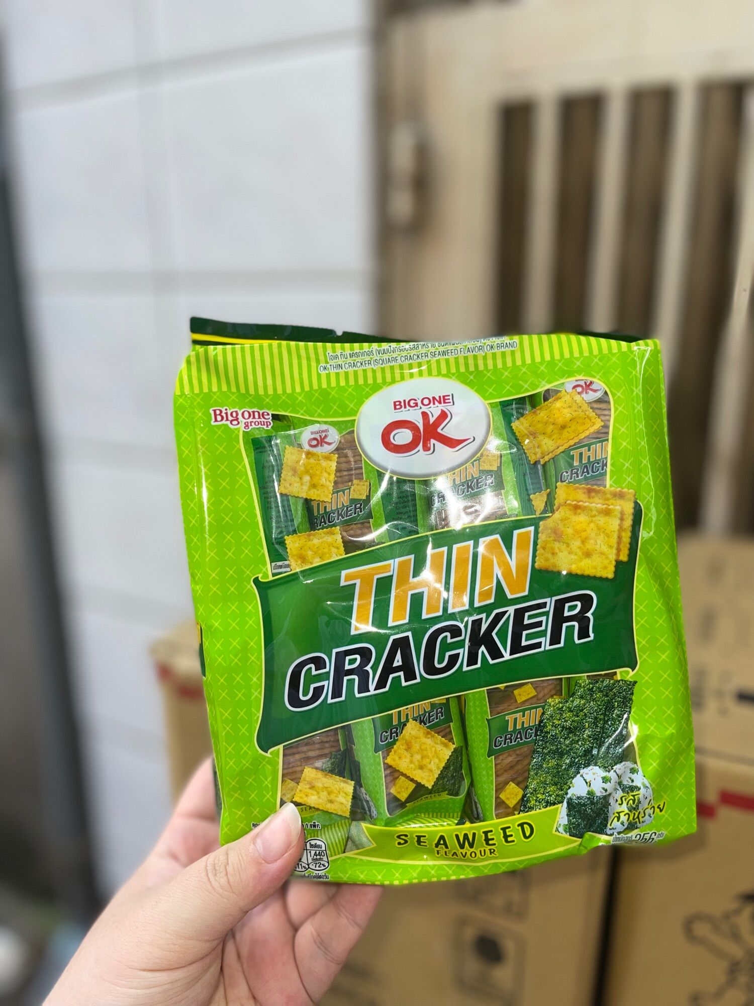 BÁNH QUY THIN CRACKER HIỆU OK THÁI LAN GÓI 256gr