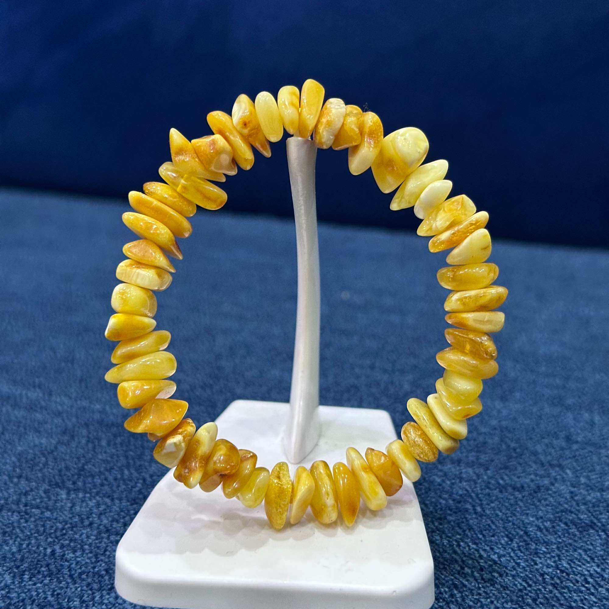 MewGems-Vòng tay tinh thể hổ phách mật lạp thô Myanmar thiên nhiên