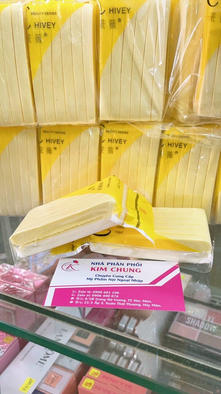 Bịch 12 miếng bông bọt biển rửa mặt Chivey