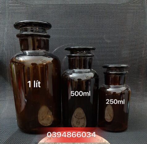 Hũ thuỷ tinh nắp thuỷ tinh , màu nâu ,đựng chè