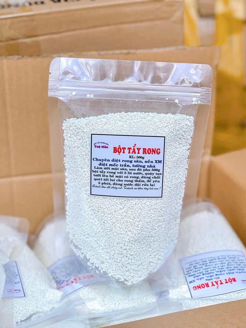 BỘT TẨY RONG RÊU. GÓI 500G. DỄ SỬ DỤNG NHANH CHÓNG.