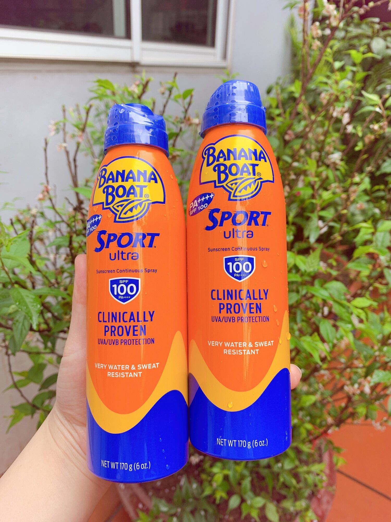 [Hàng new 11/2025] Combo 2 Chai Xịt Chống Nắng Banana Boat Sport ultra Thể Thao SPF100 (170g)