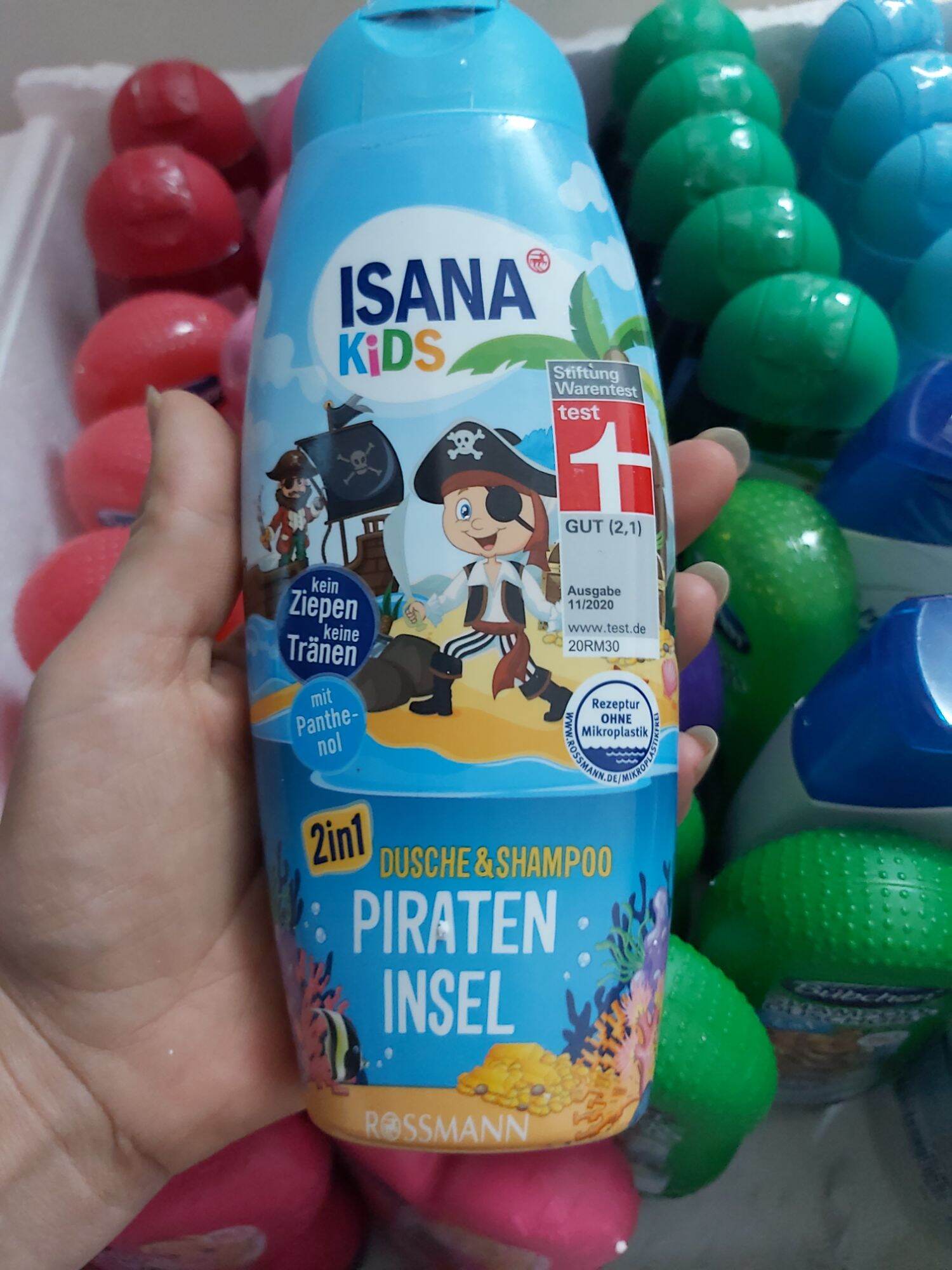 sữa tắm gội trẻ em isana  chuẩn đức