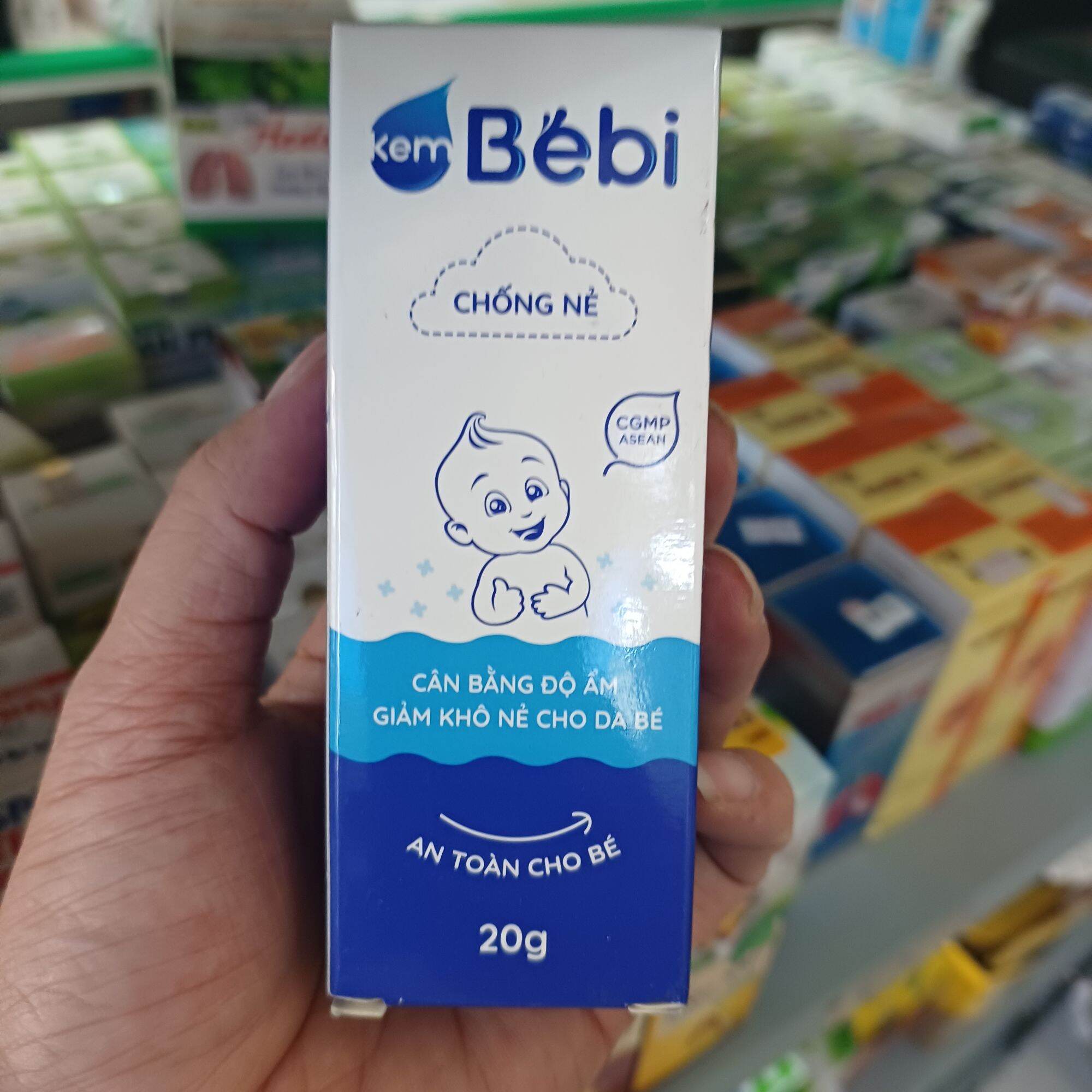 Kem chống nẻ bebi an toàn cho da em bé