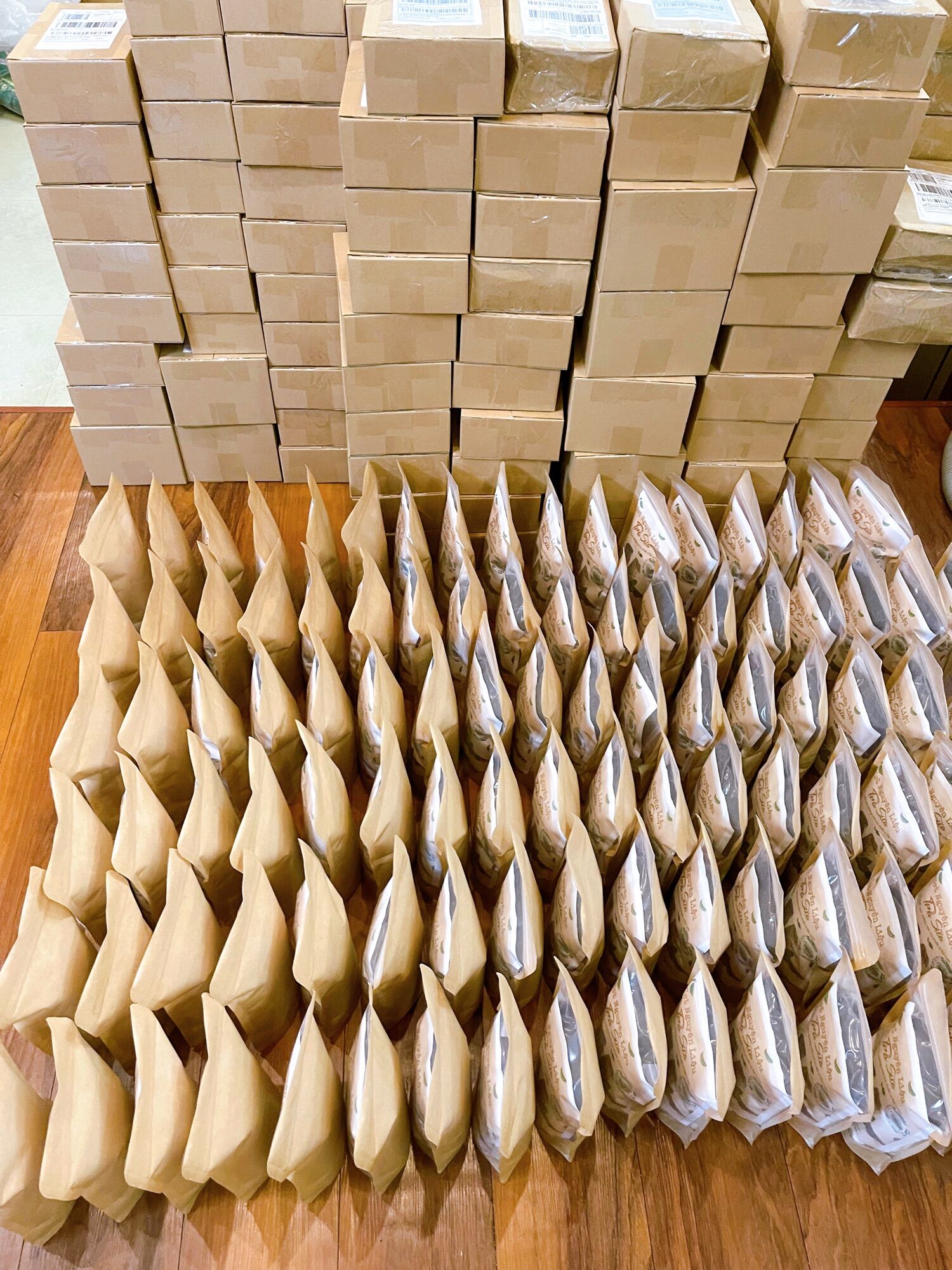 TRÂN CHÂU ĐEN 100gr (mua thêm)