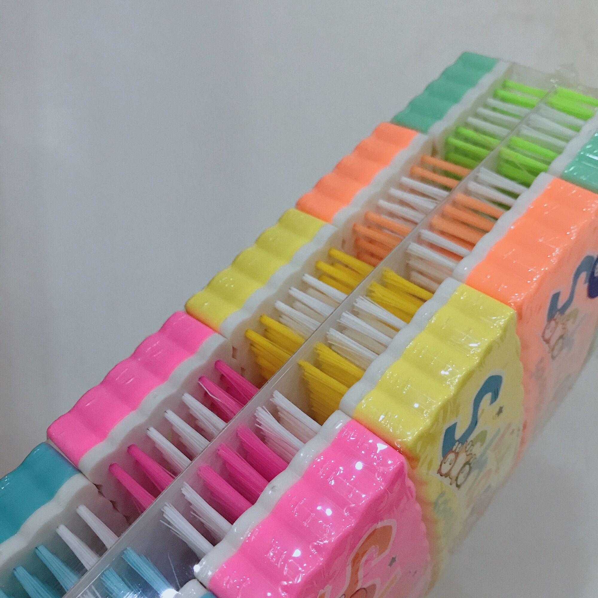 Combo 2 bàn chải nhựa chà sàn
