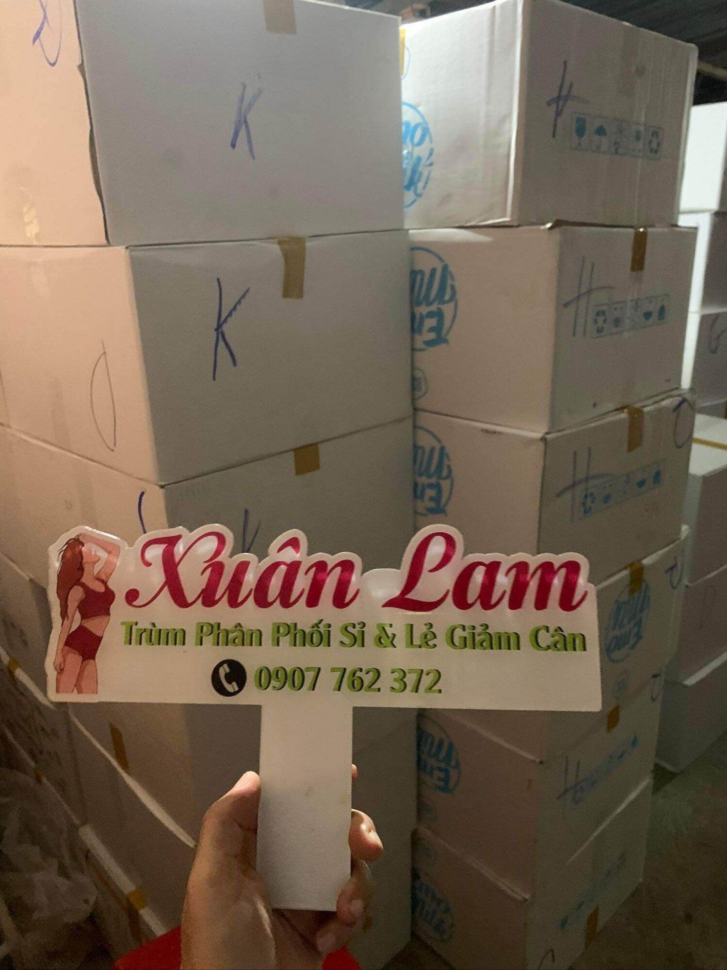 ( HAI HỘP )  BỘT TRÀ CAM  EMO kèm BÌNH NƯỚC 300ml VÀ 1 GÓI BỘT G.I.Ả.M C.Â.N