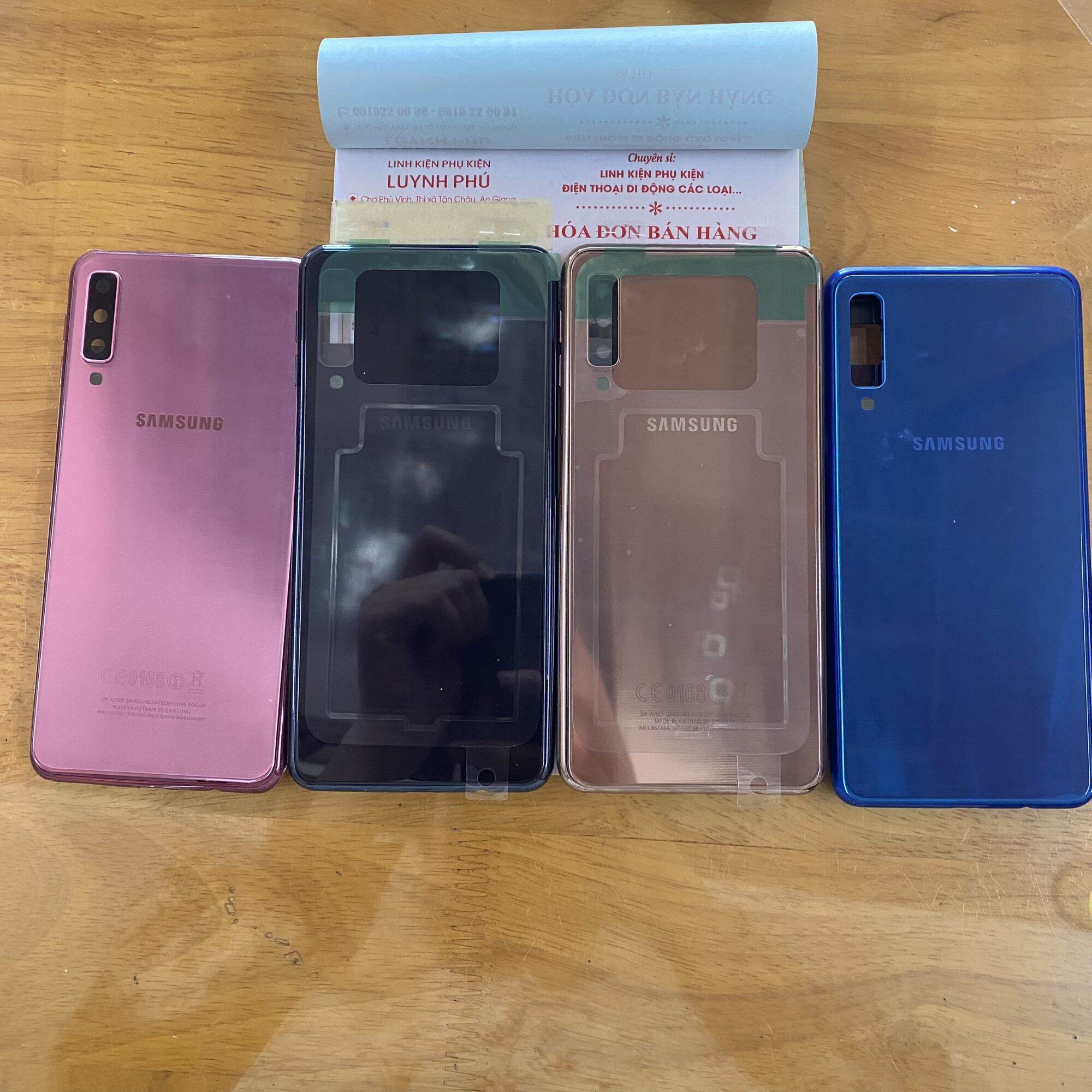 Vỏ samsung a7 2018 a750 bộ có khay sim