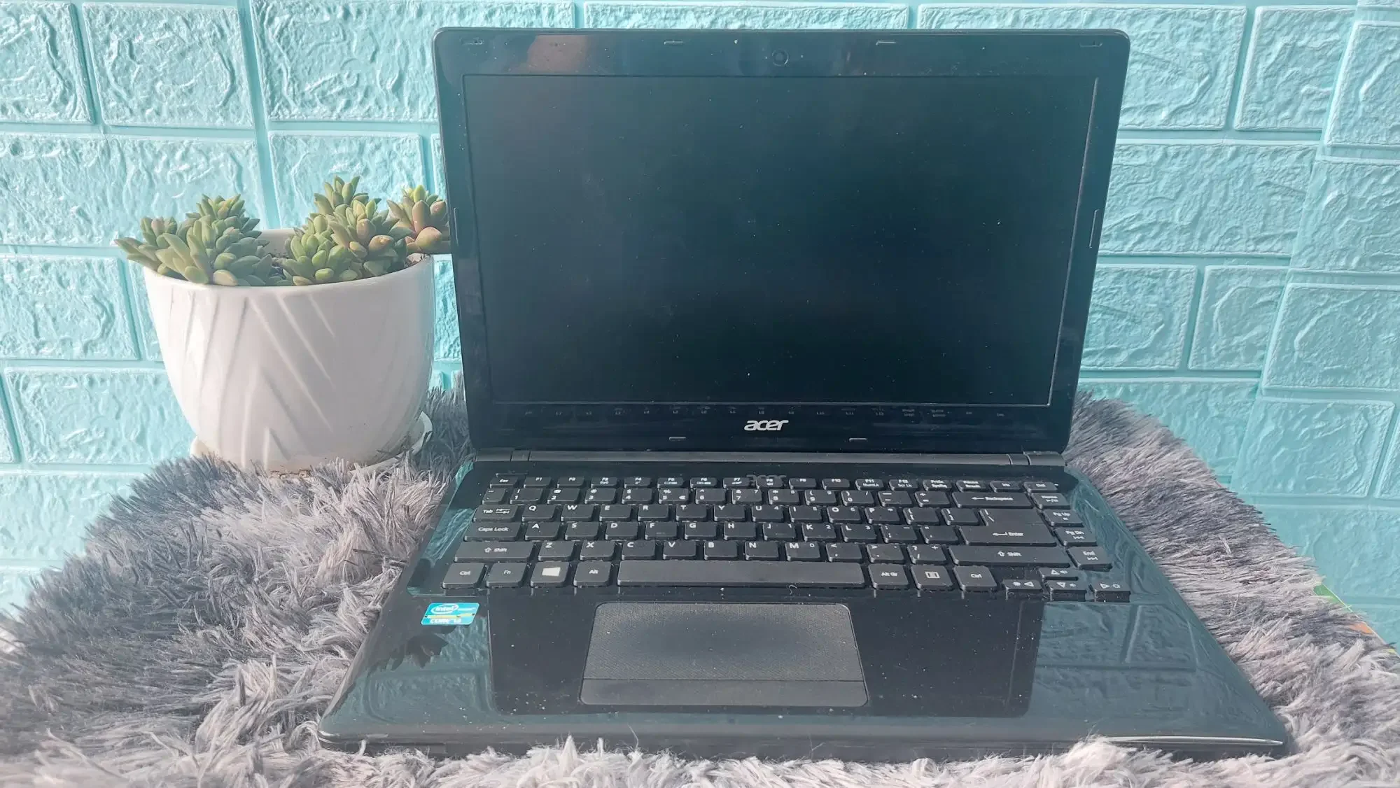 Laptop Acer E1 470 - i3 3217U - ram 4gb - ssd 128gb