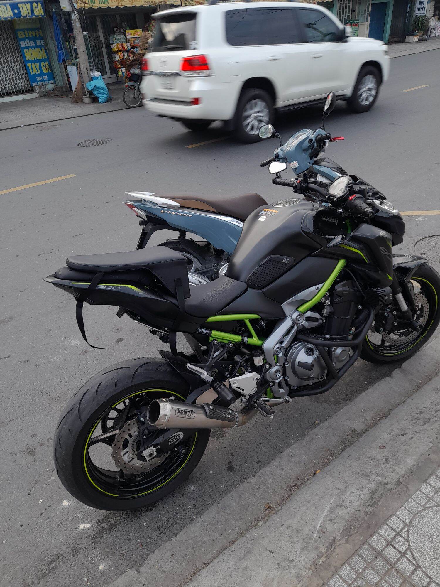 yên phụ z1000