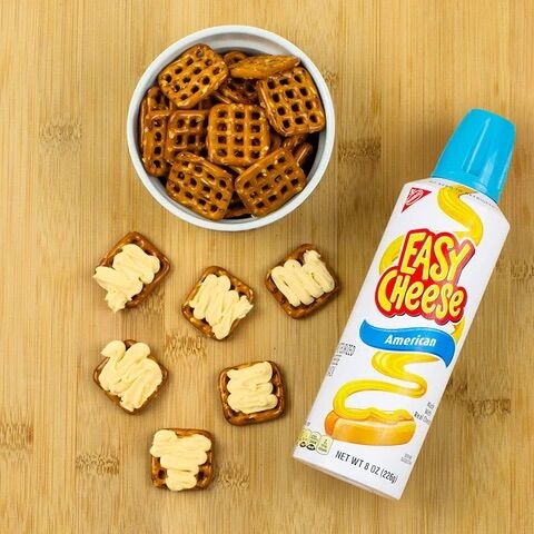 Chai xịt phô mai easy cheese