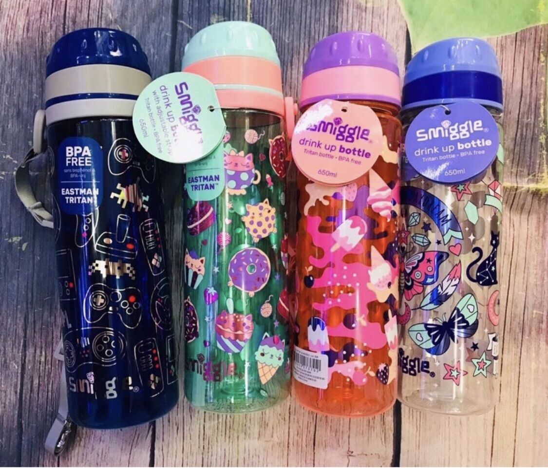 Bình nước Smiggle 700ml úc cho bé